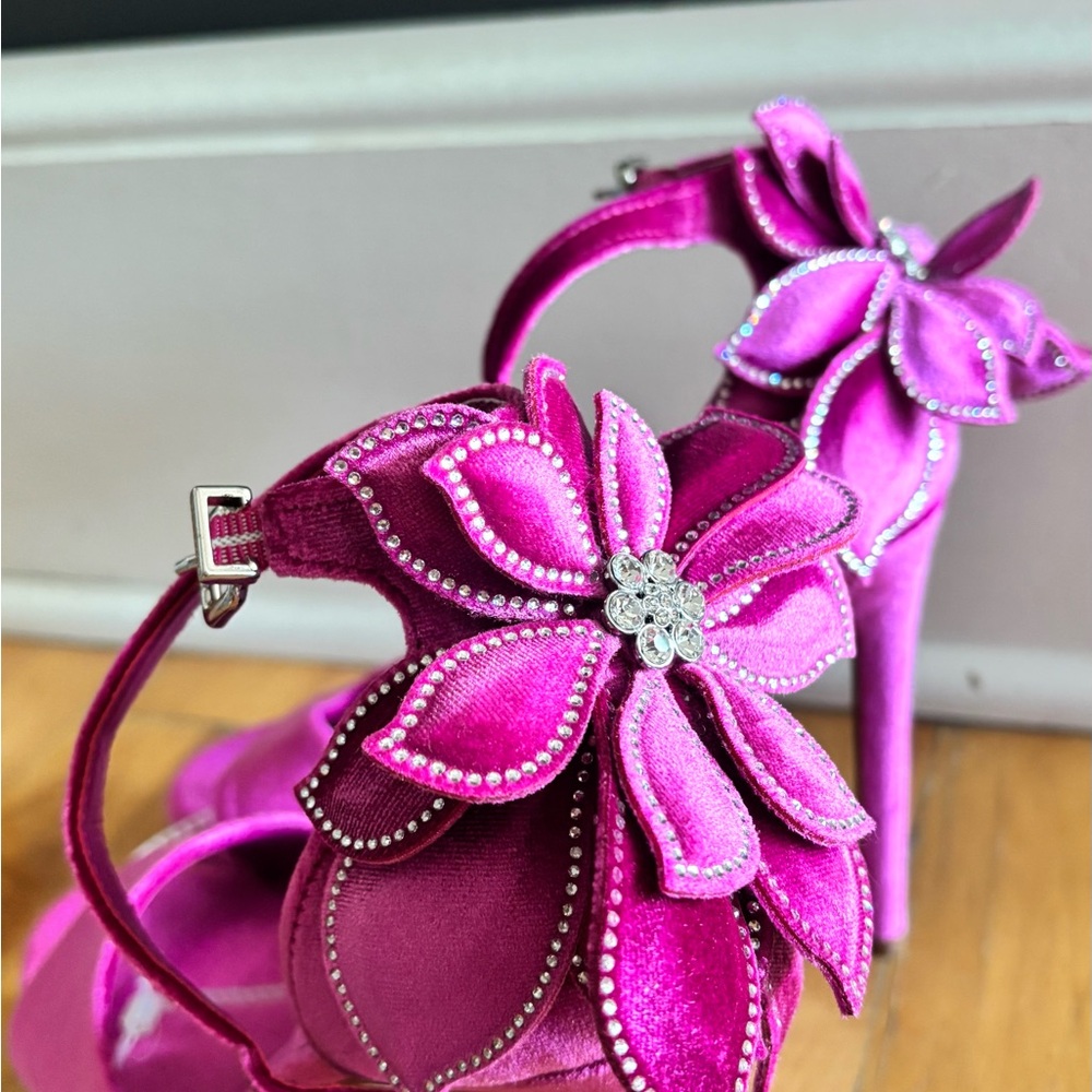 Giani Bernini Vibrant violet/pink Heels - Picture 2 of 5